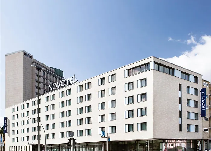 Hotel Novotel Alster 4*