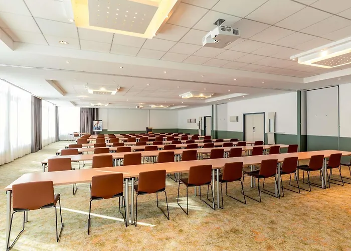 Novotel Alster Hotel 4*