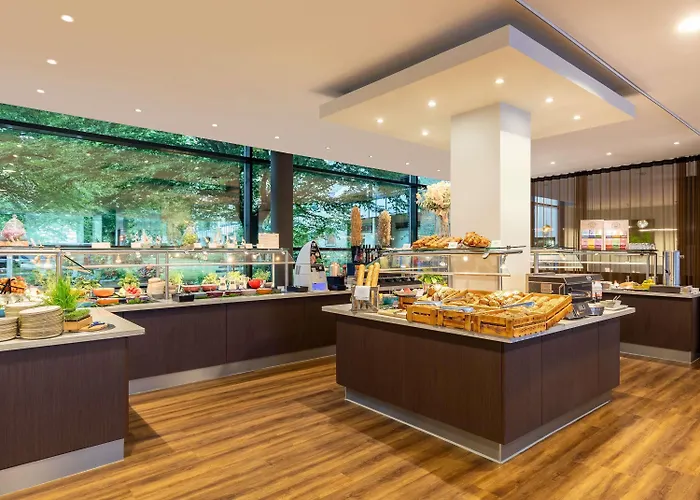 Novotel Alster Hotel 4*